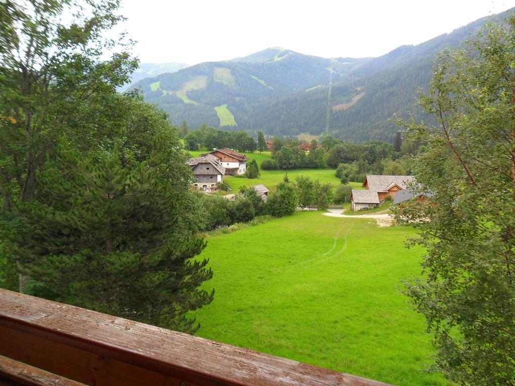Ferienhaus Sara Bad Kleinkirchheim Buitenkant foto