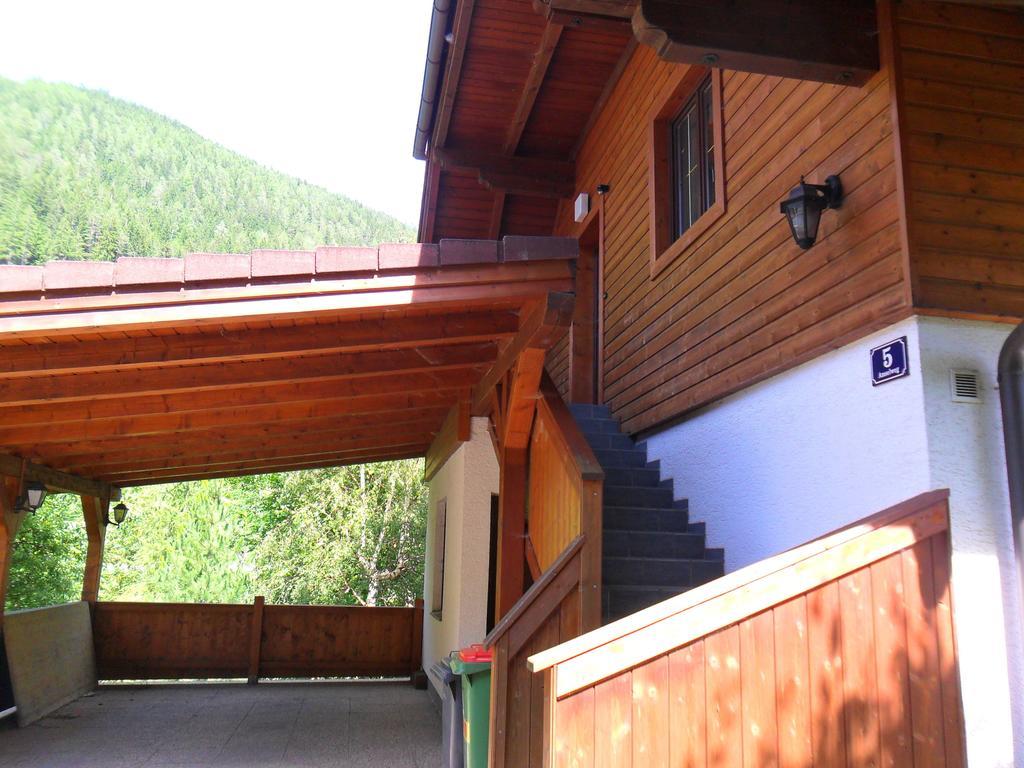 Ferienhaus Sara Bad Kleinkirchheim Buitenkant foto